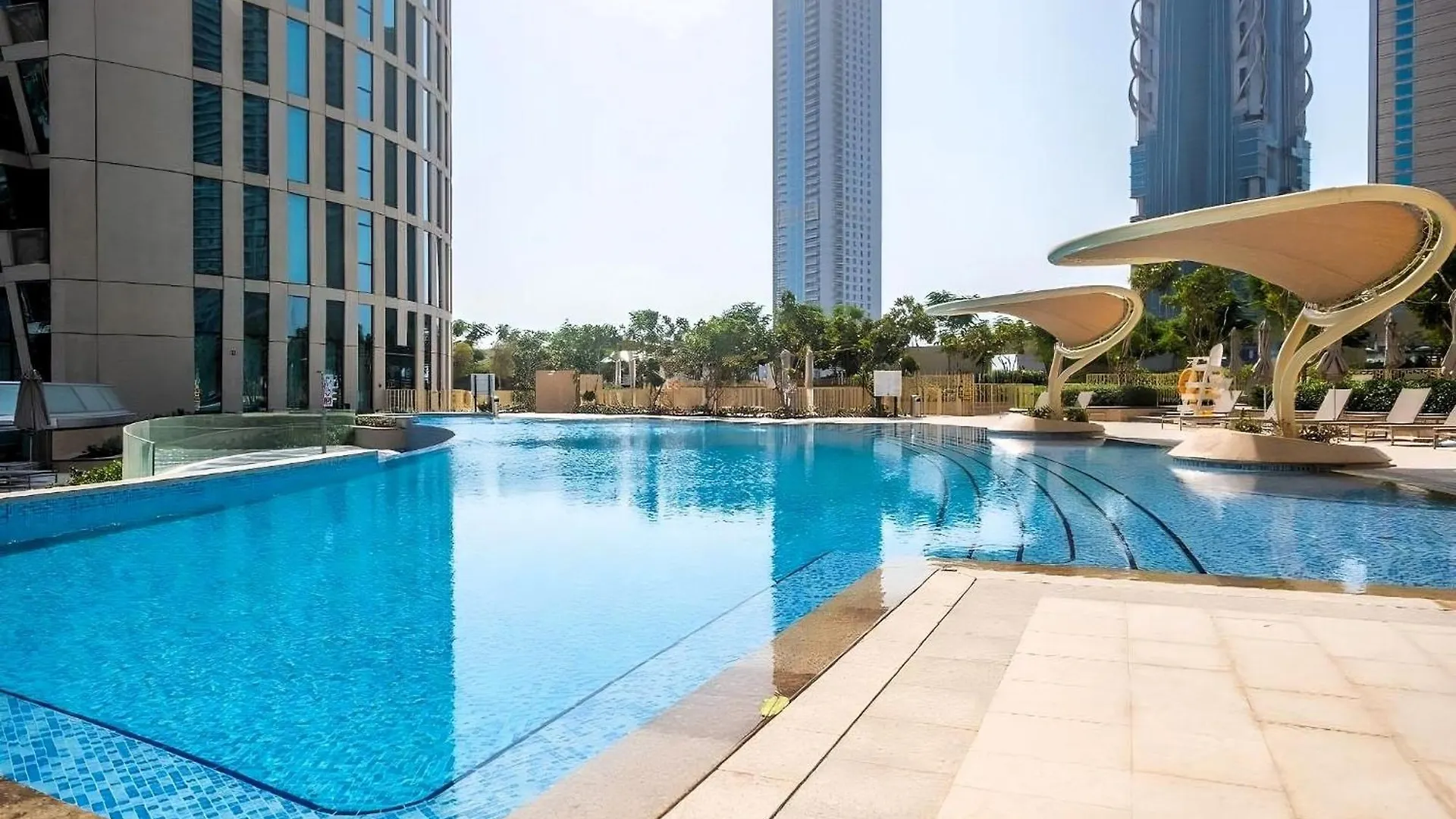 Burj Vista, Downtown Dubai - Burj Khalifa View - Mint Stay Apartment
